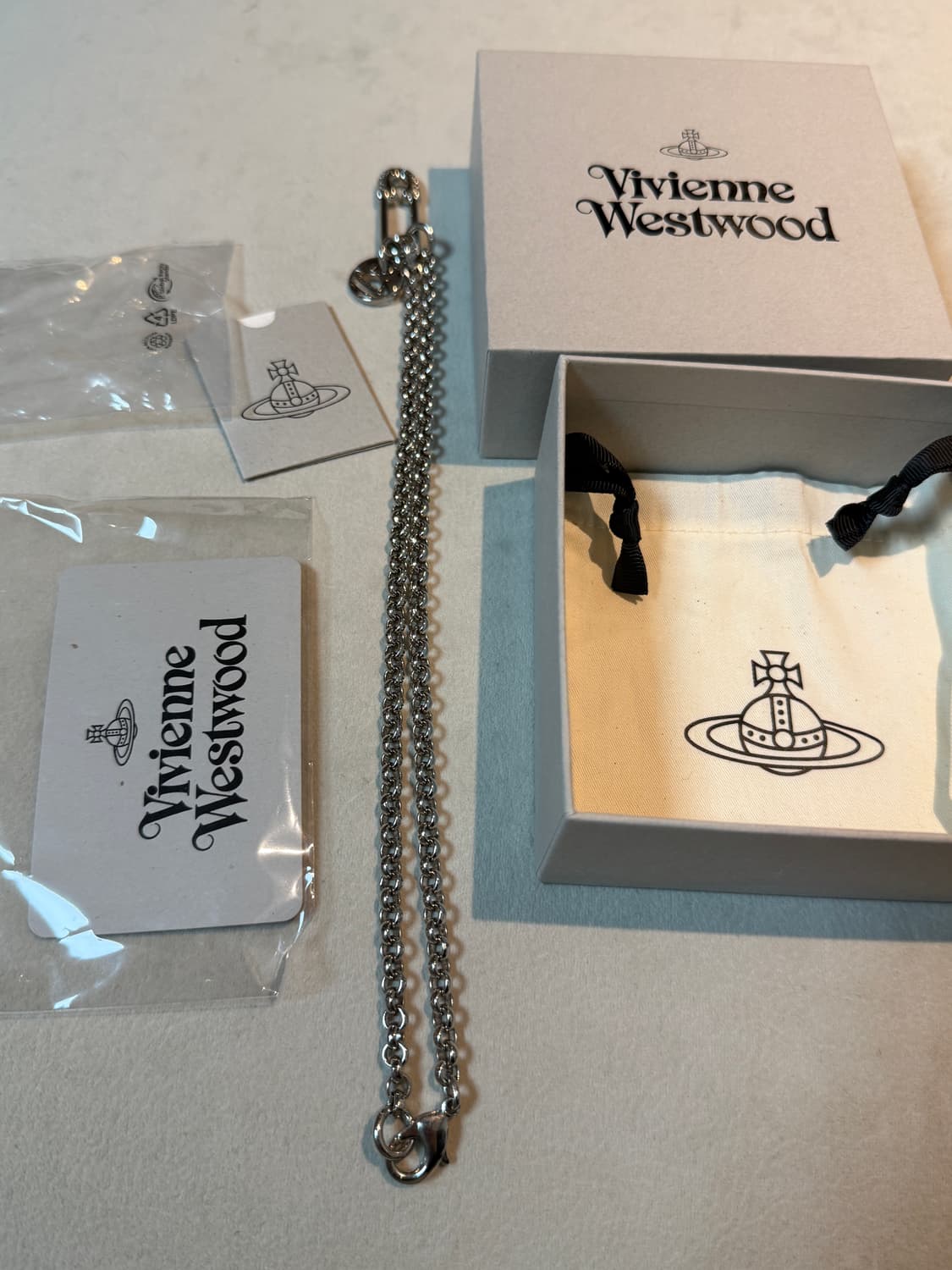 비비안 웨스트우드 이모진 목걸이 Vivienne Westwood 홍은채  상품이미지3