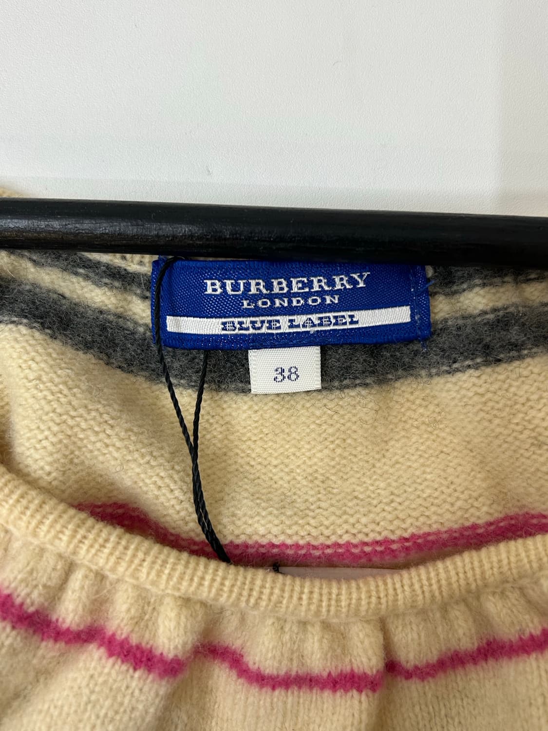 Berberry 버버리 블루라벨 퍼프 니트 상품이미지6