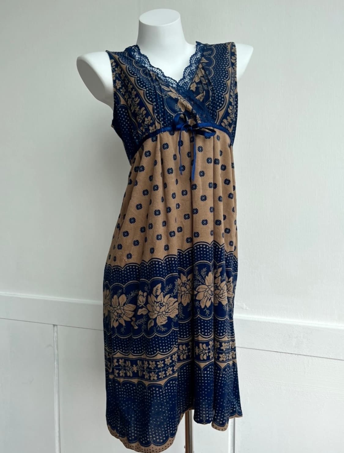 CHOU CHOU 벨벳 페이즐리 원피스 상품이미지1