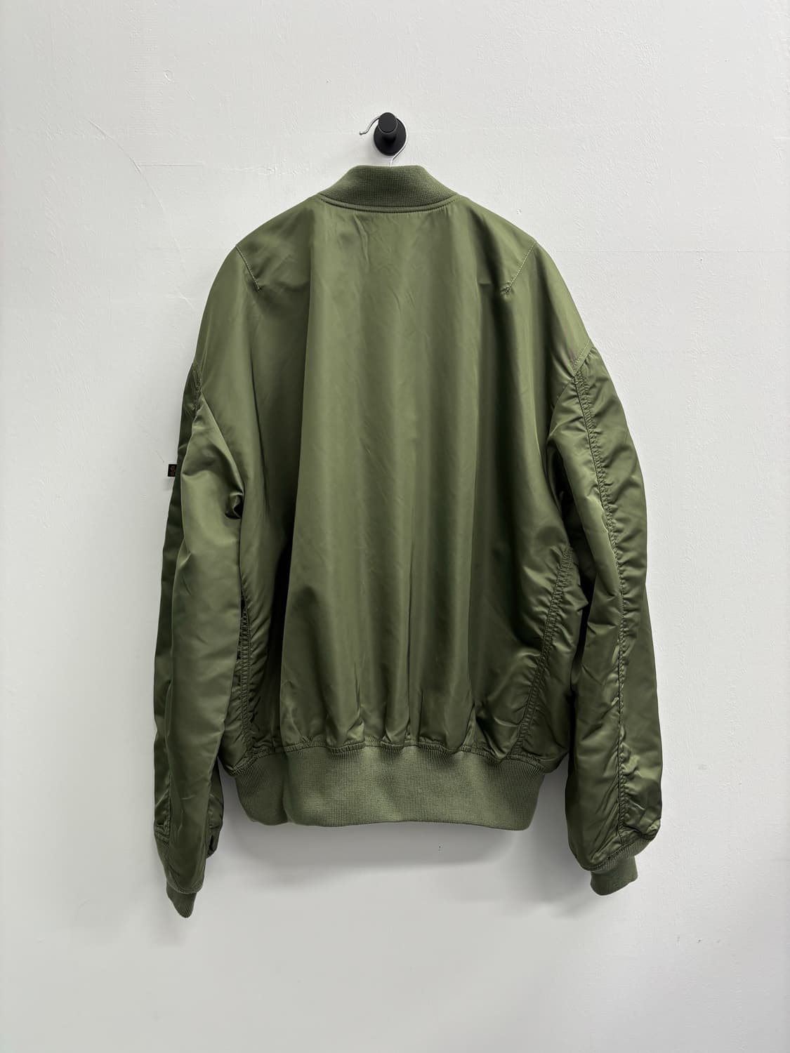 알파 인더스트리 리버시블 MA-1 항공 점퍼 상품이미지3