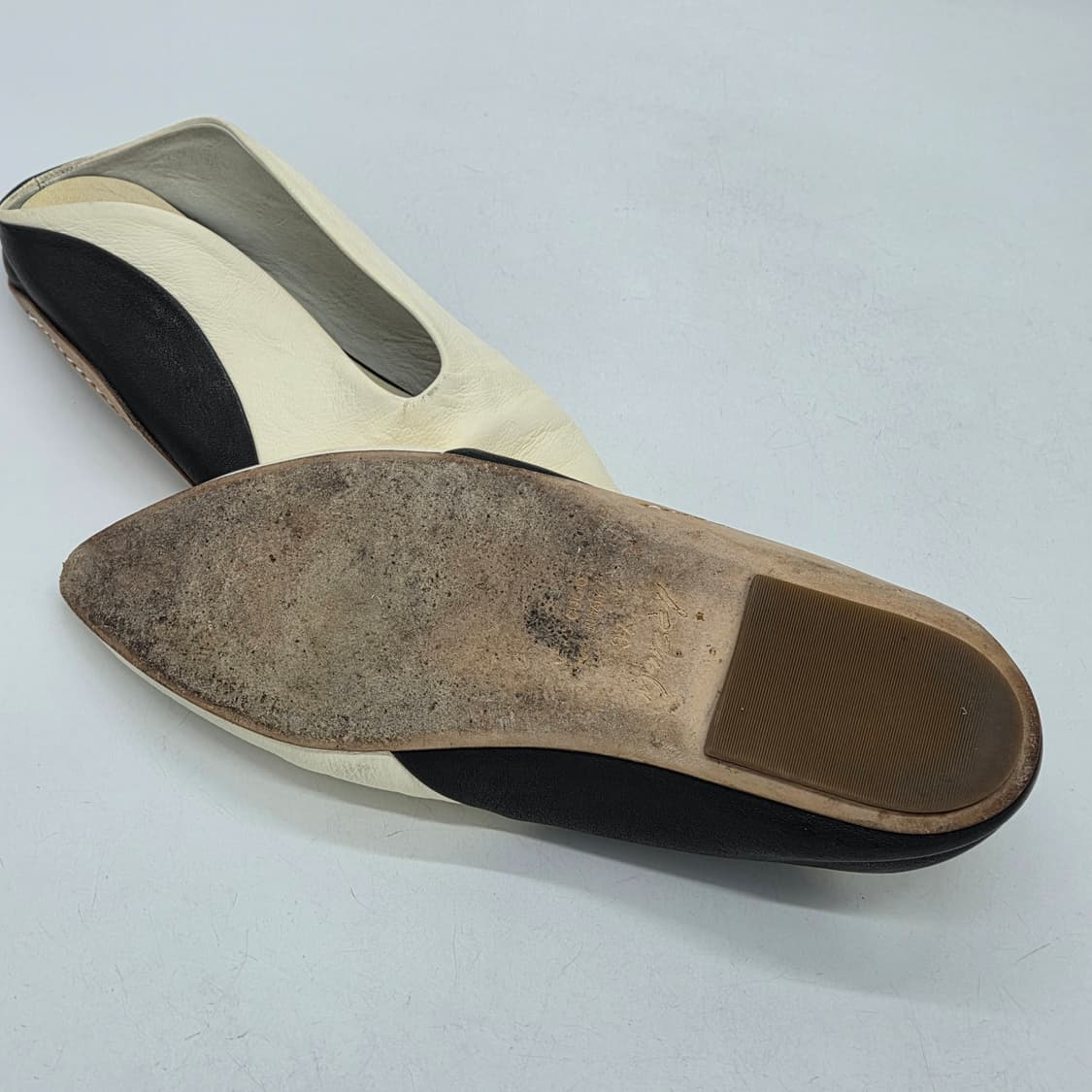  마르셀 우먼스 뮬 로퍼 흰/검 (37)  상품이미지3