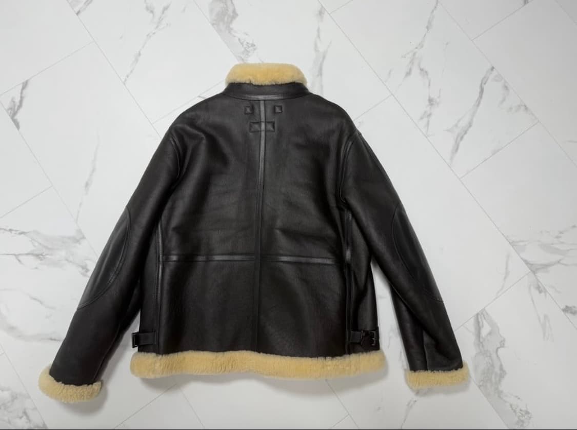 이스트로그 변요한 무스탕 상품이미지3