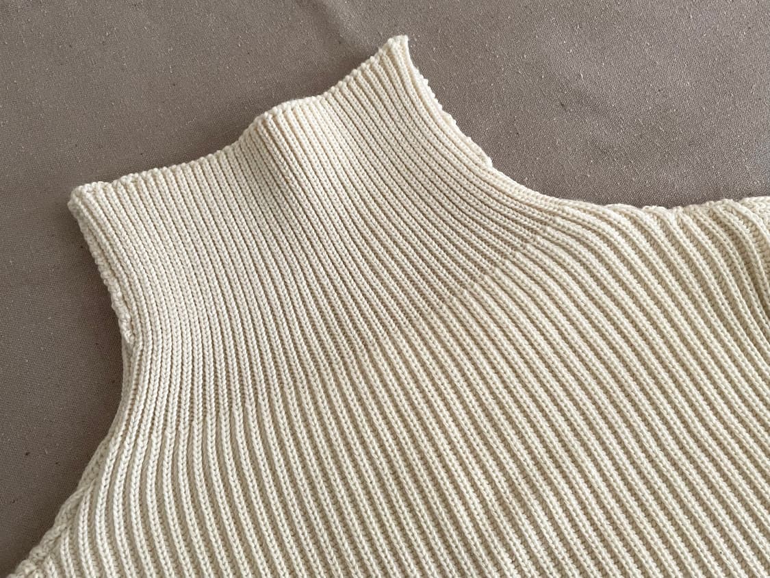 안데르센 안데르센 네이비 터틀넥 Off White 미사용품 상품이미지3