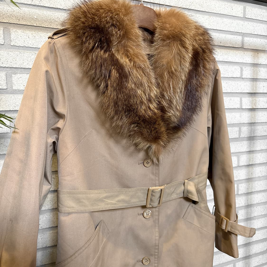JPN VINTAGE 롱라인 퍼카라 트렌치코트 탈부착 안감 디테일 베이지 상품이미지4