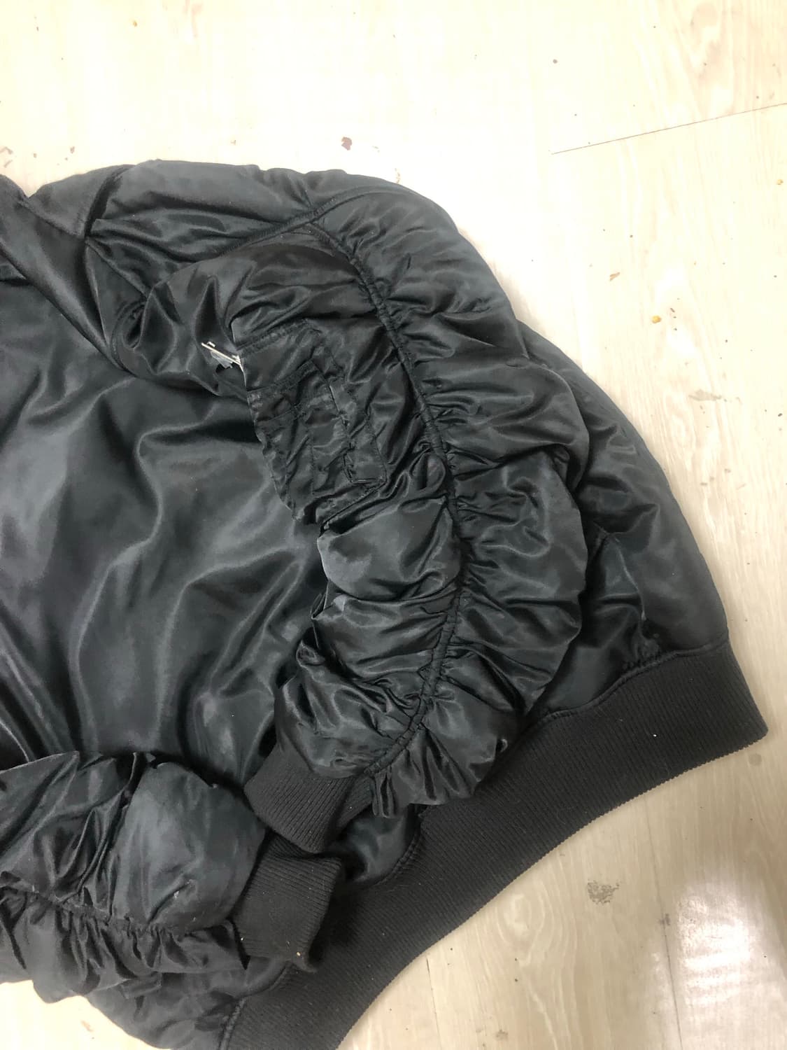 검정색 후드 일체형 항공점퍼 Ma-1 XL 105 사이즈 상품이미지4