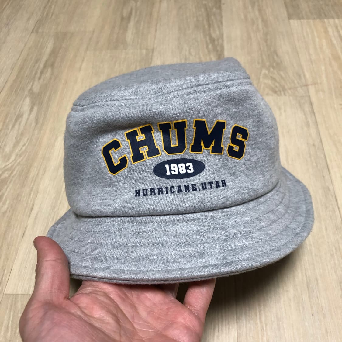 (ONE SIZE) 새상품 첨스 (CHUMS) 레터링 져지 버킷햇 그레이 상품이미지3