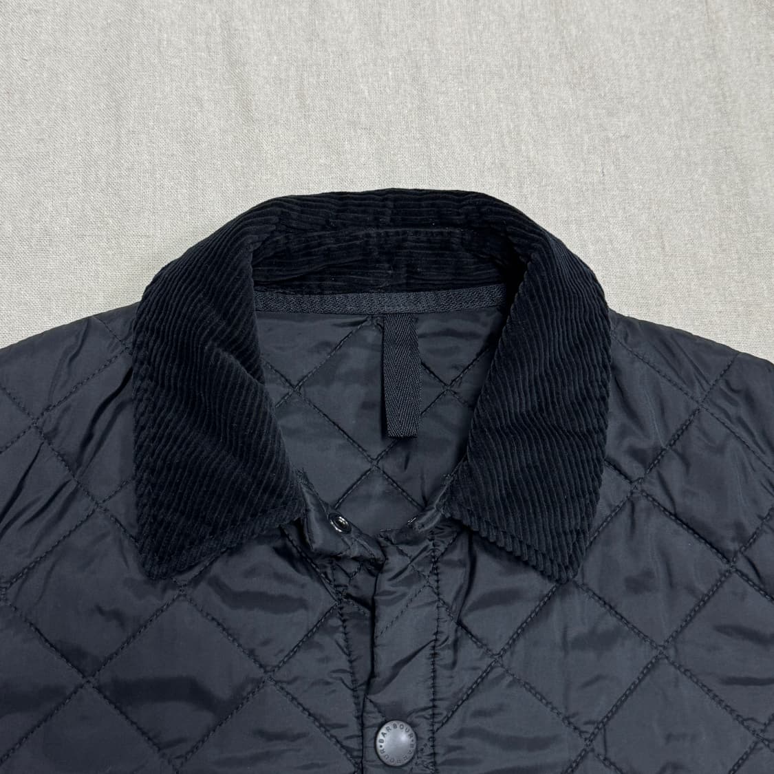 바버 리데스데일 헤리티지 퀼팅자켓 M 상품이미지3