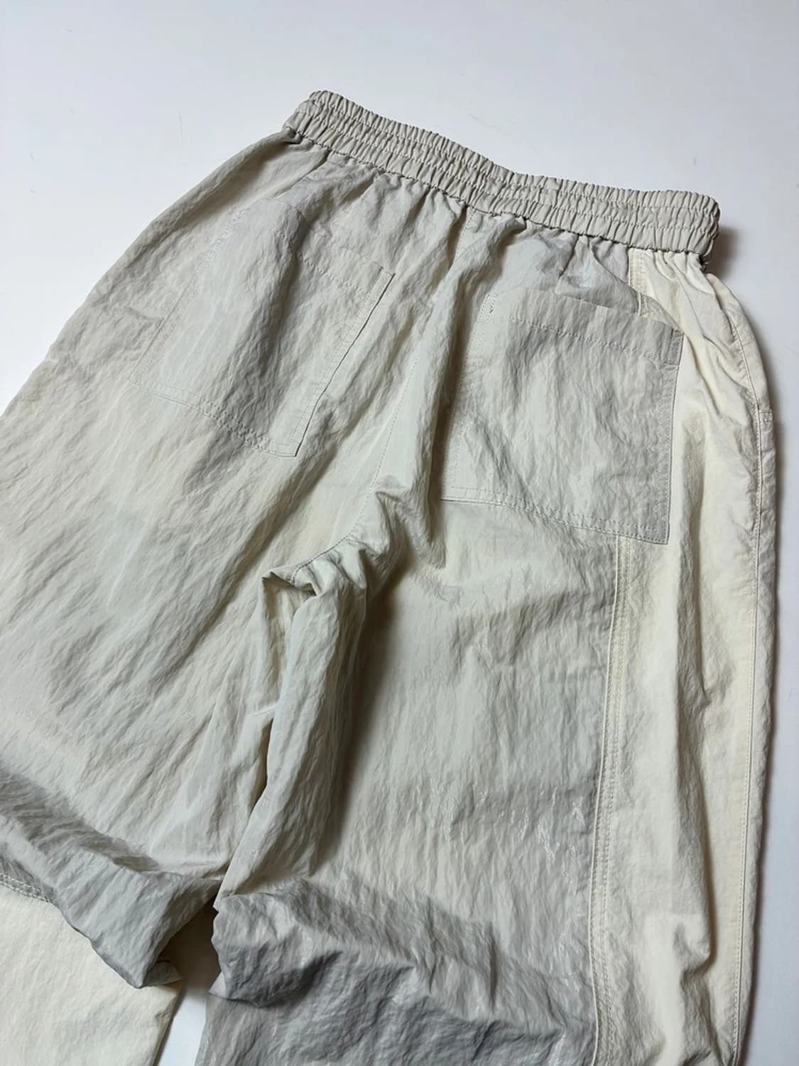 인사일런스 언발란스 배색 나일론 팬츠 PN9415 상품이미지6