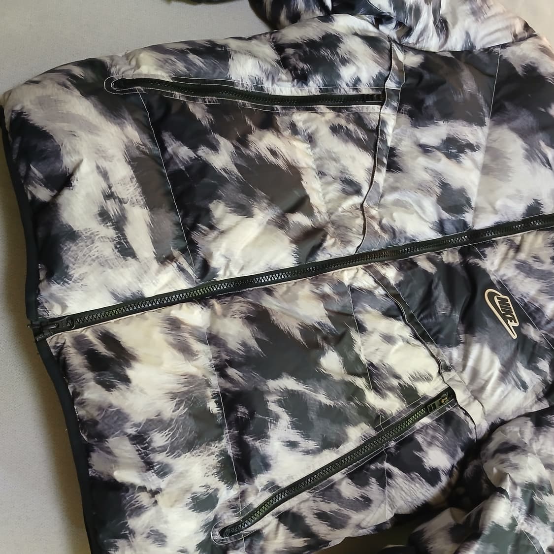 Nike 나이키 윈드러너 패딩 덕다운 화이트카모 투웨이 자켓 상품이미지4