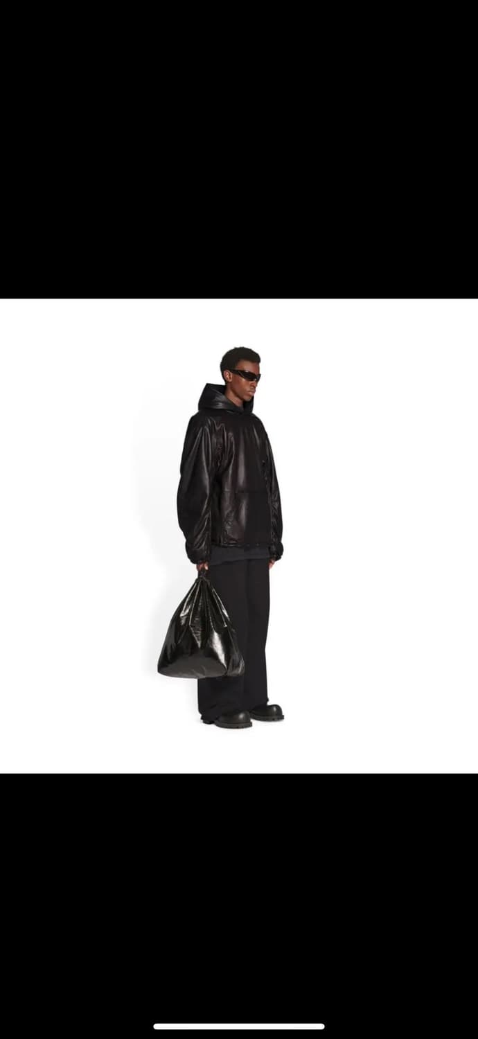 발렌시아가 레더후드 22f/w 3사이즈 상품이미지1