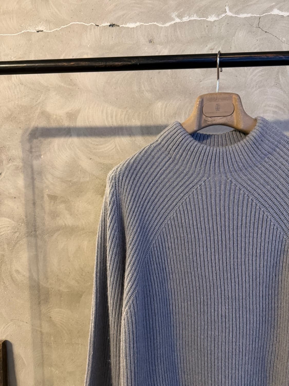 어나더오피스 모호크넥 니트 105 상품이미지2