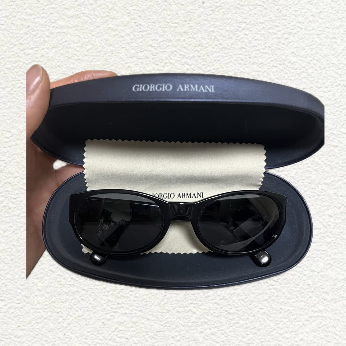 조르지오 아르마니 블랙 선글라스 상품이미지1