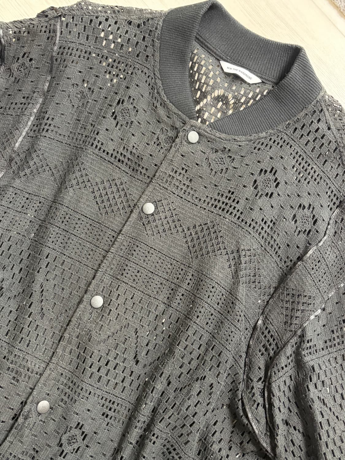 맘더워드로프 크로쉐 바시티 자켓 상품이미지3