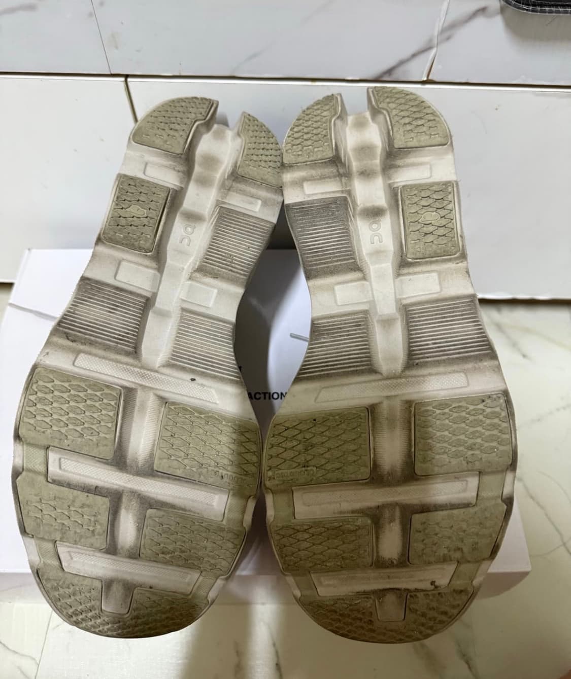 [275] 포스트아카이브팩션 온러닝 문더스트초크 상품이미지4