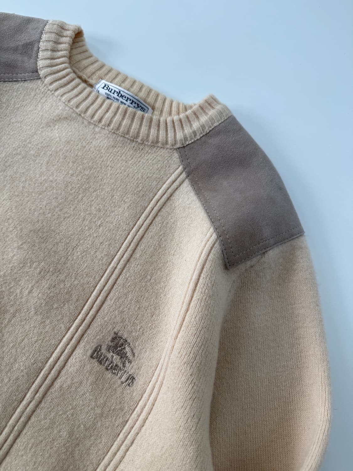 버버리 90's 루즈핏 아이보리 스웨이드 패치 코만도 울 니트 상품이미지2