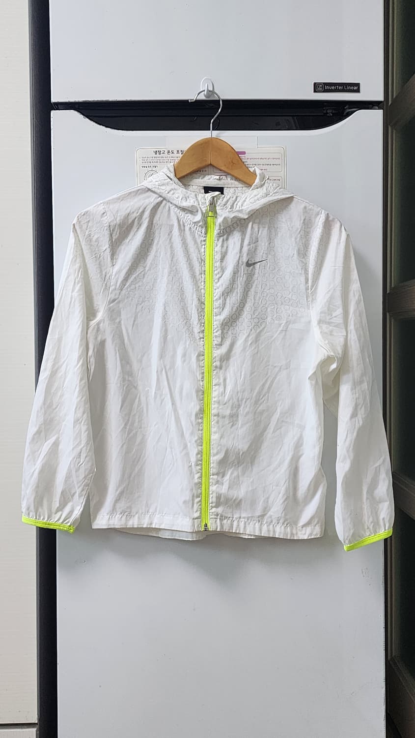 나이키 여성 바람막이 M 상품이미지1