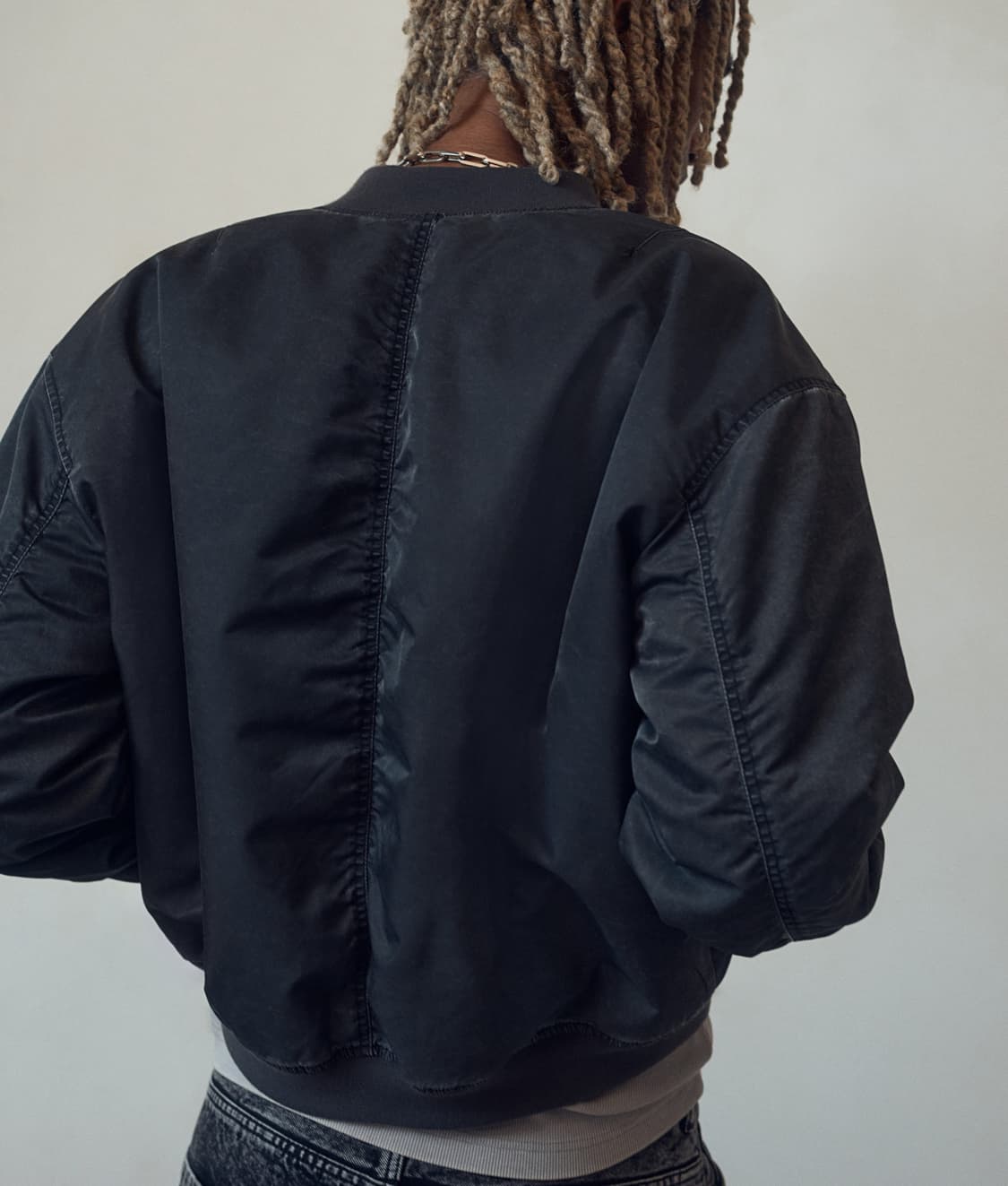 H&M 오버사이즈 핏 워싱 보머 재킷 상품이미지2