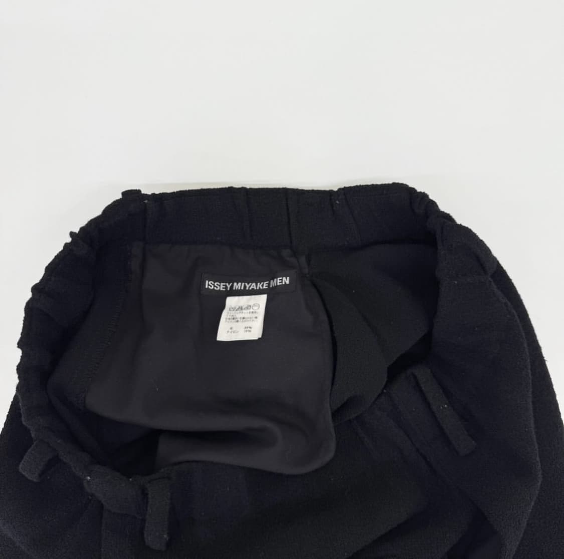 이세이미야케 맨 울 배기 팬츠 상품이미지3