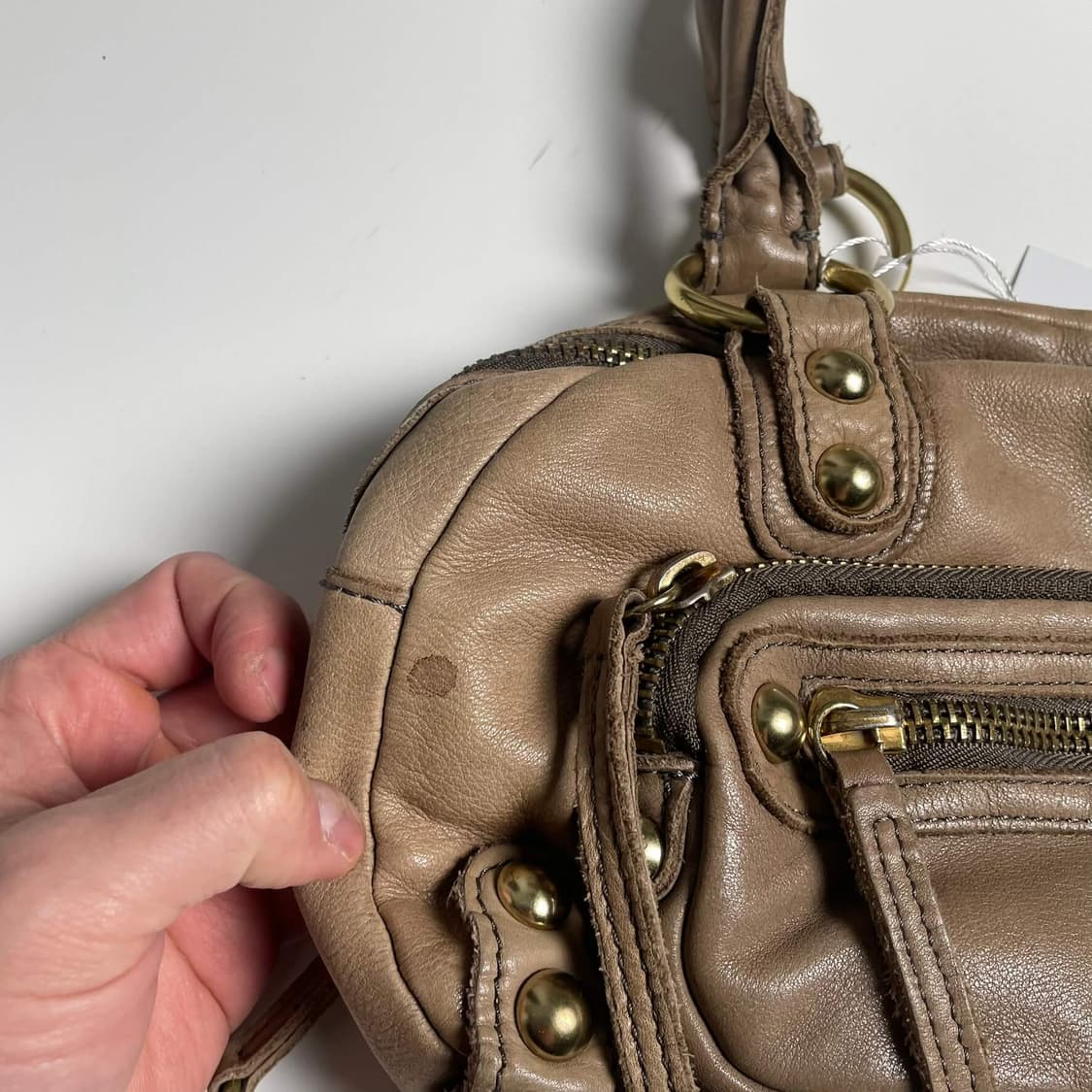 Linea pelle 리벳 포인트 미니백 상품이미지6