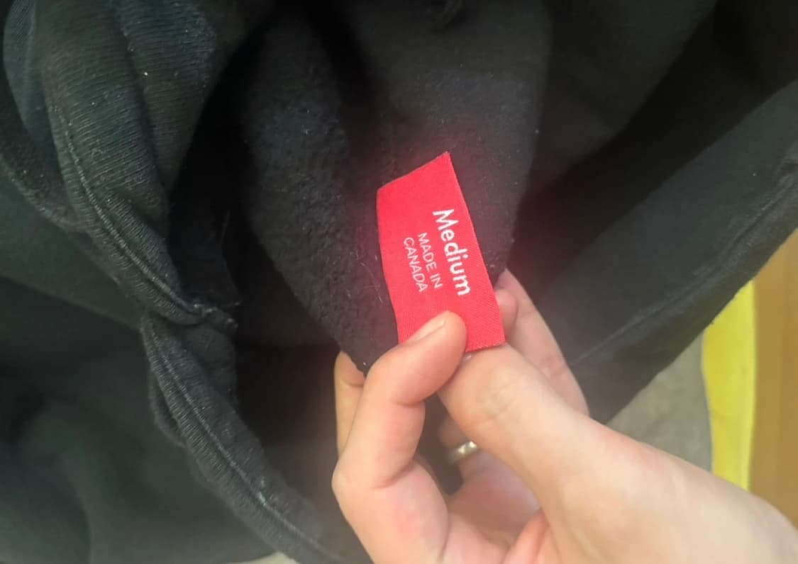 슈프림 스터디드 후드 스웨트셔츠 상품이미지3