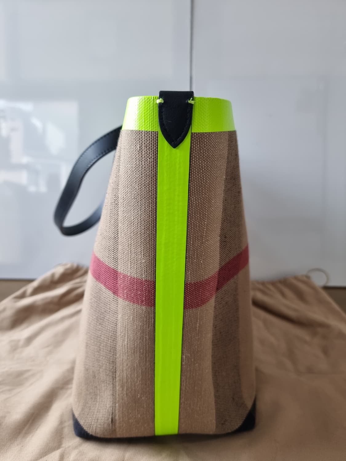 버버리 잉글랜드 토트백 상품이미지6