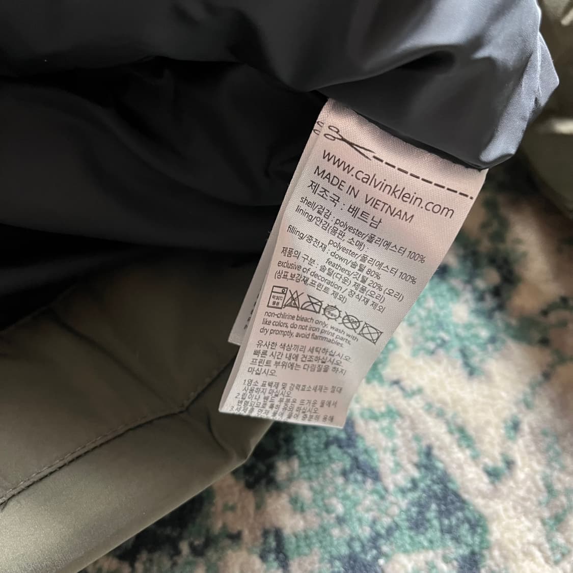 Ck 캘빈클라인 퍼포먼스 푸퍼 앰보 패딩 자켓(M) 상품이미지4