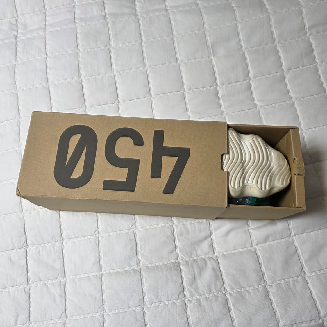 (중고) 아디다스 이지 450 클라우드 화이트 285사이즈 상품이미지7