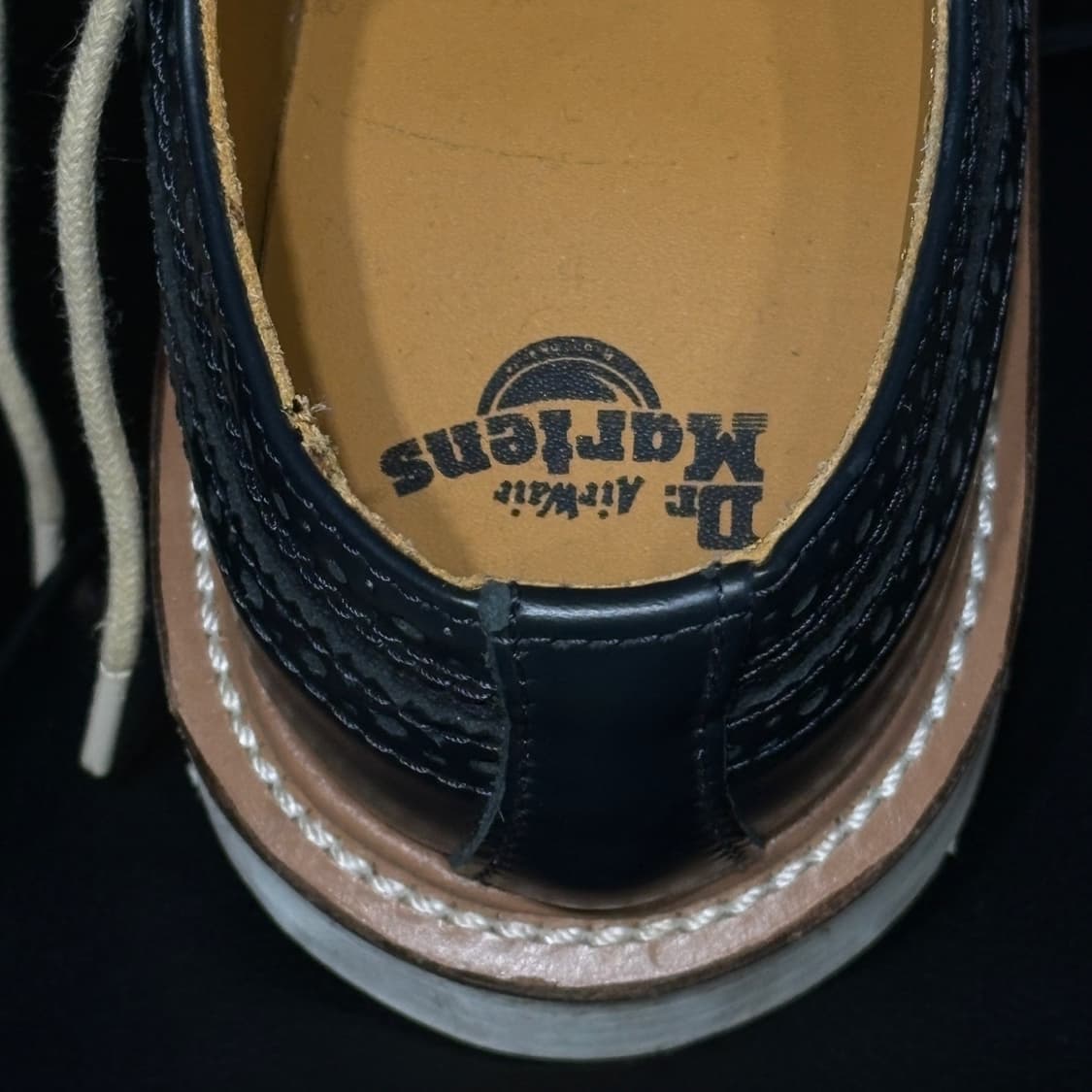 닥터마틴 알프레드 윙팁 로퍼 상품이미지8