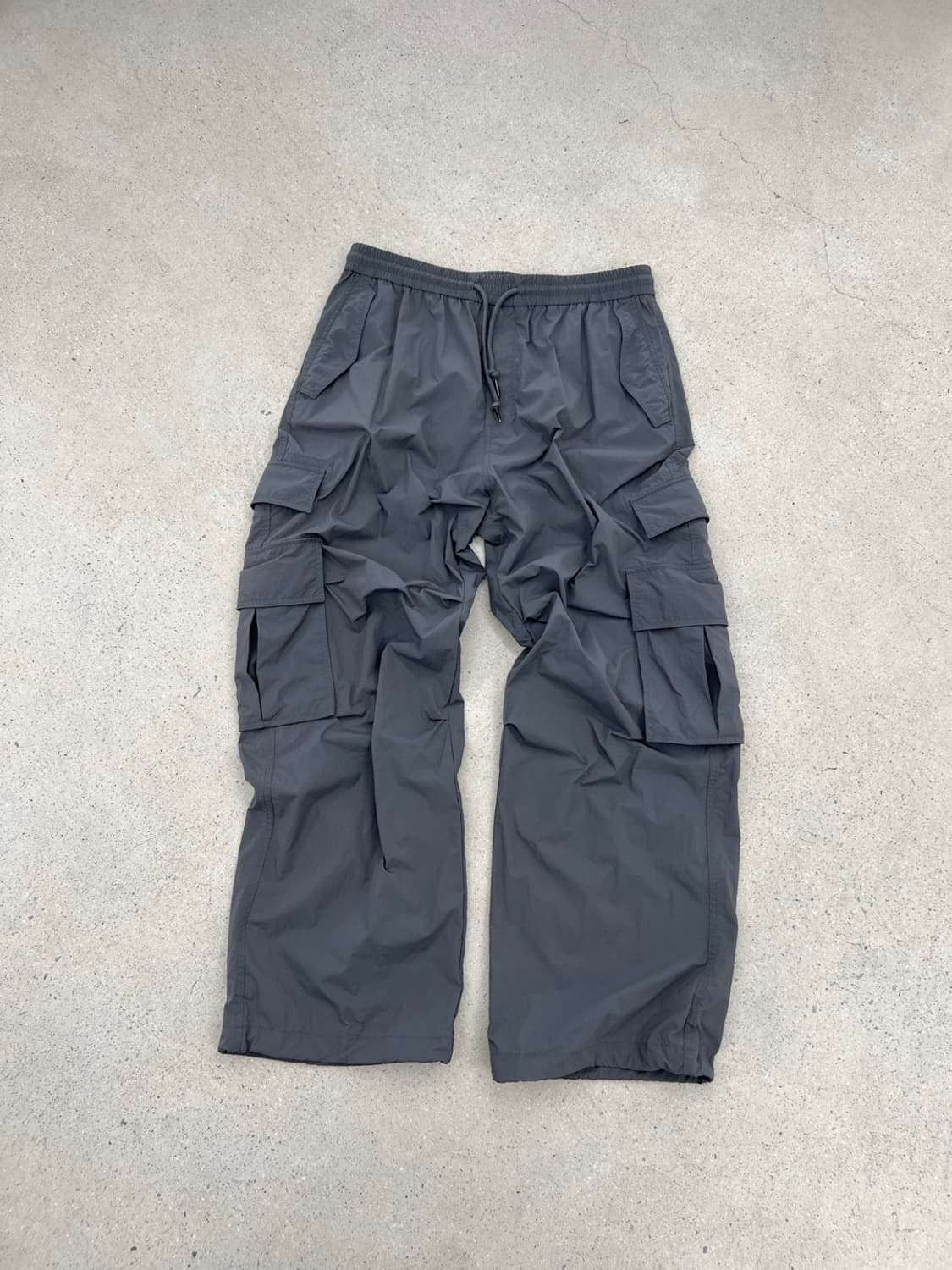 준지 25SS 나일론 라이트 카고 팬츠  상품이미지1