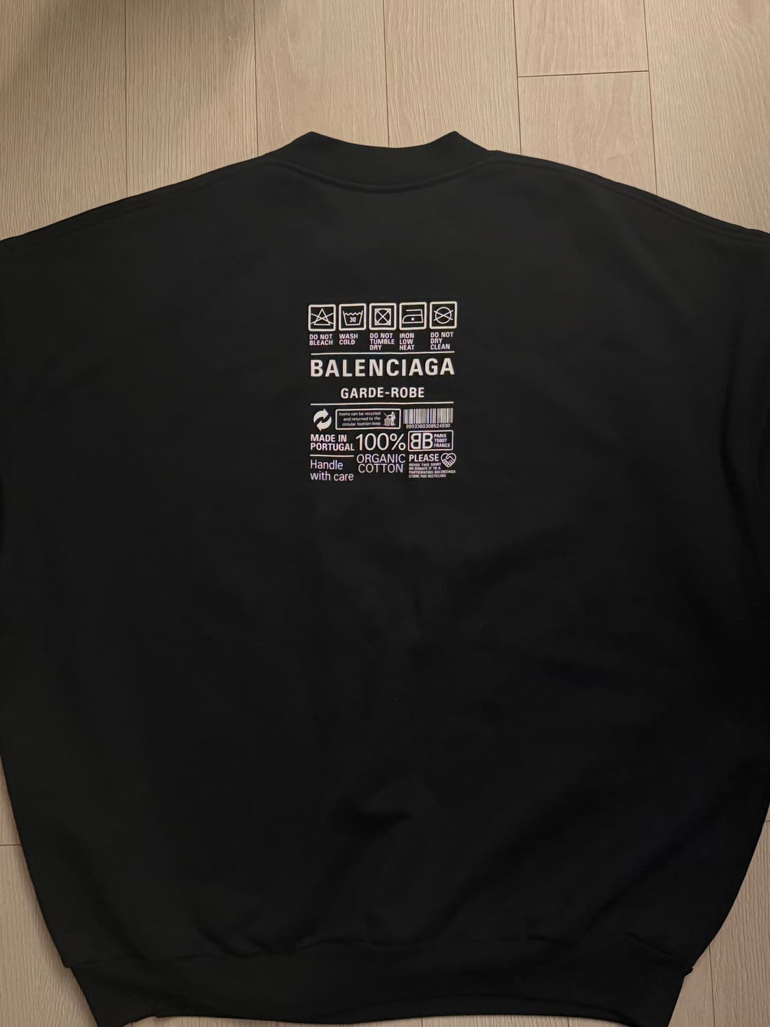 발렌시아가 케어라벨 맨투맨 m사이즈 상품이미지2