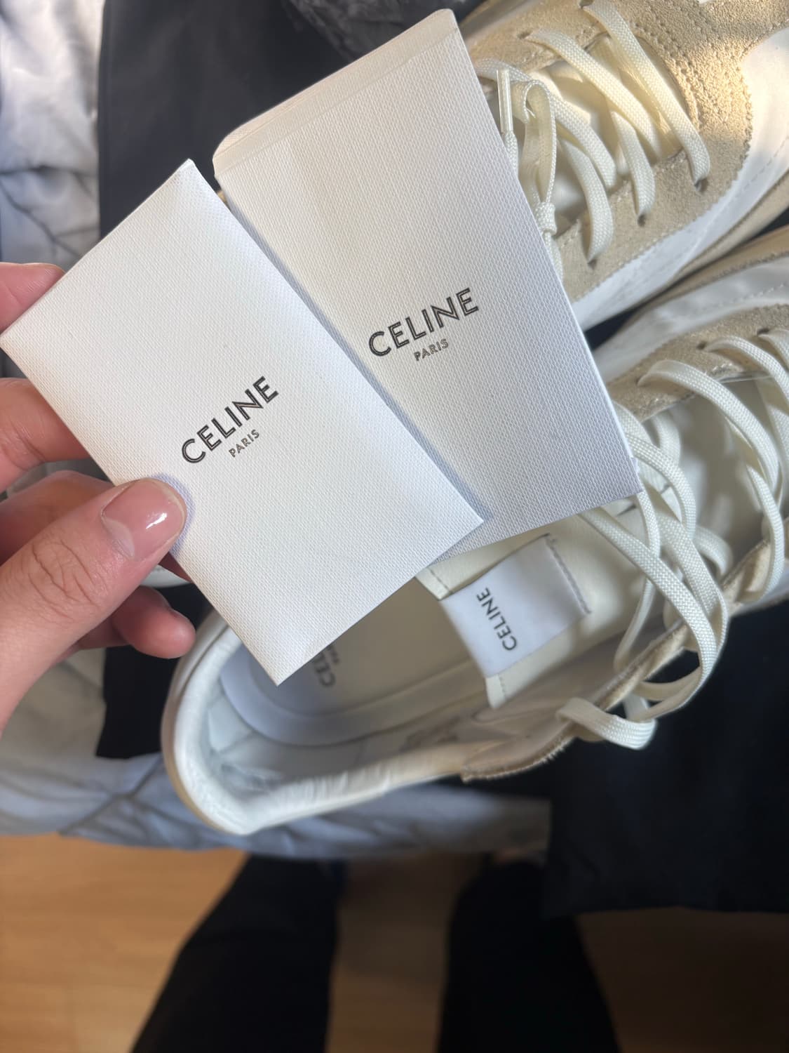 셀린느 카프스킨 레이서 스니커즈 45 베이지 상품이미지10