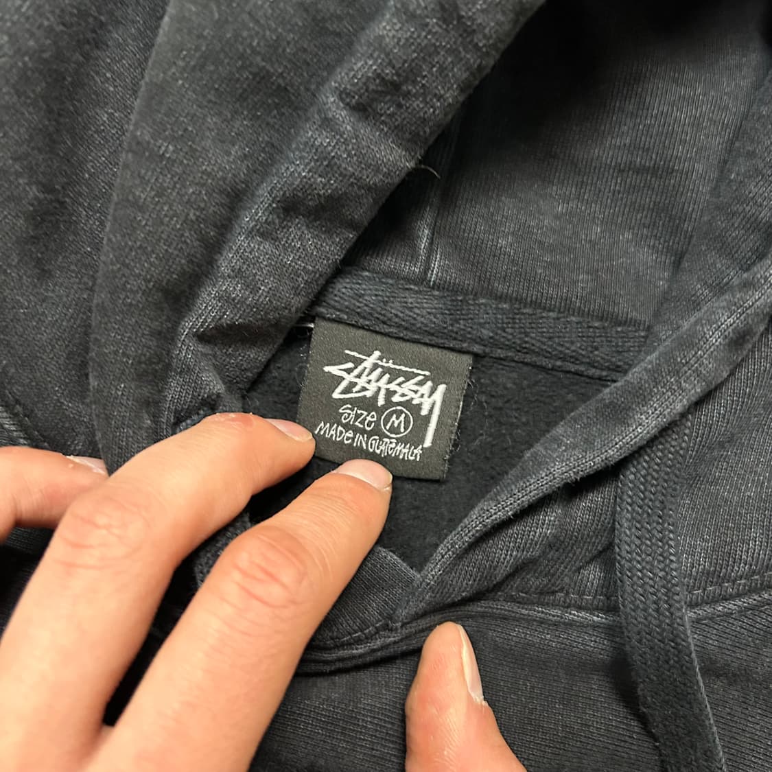 스투시(Stussy)피그먼트 블랙 후드티 상품이미지5
