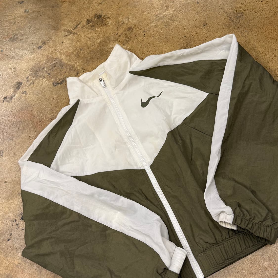 [정품/XL] 나이키 바람막이 화이트 카키 b14 상품이미지1
