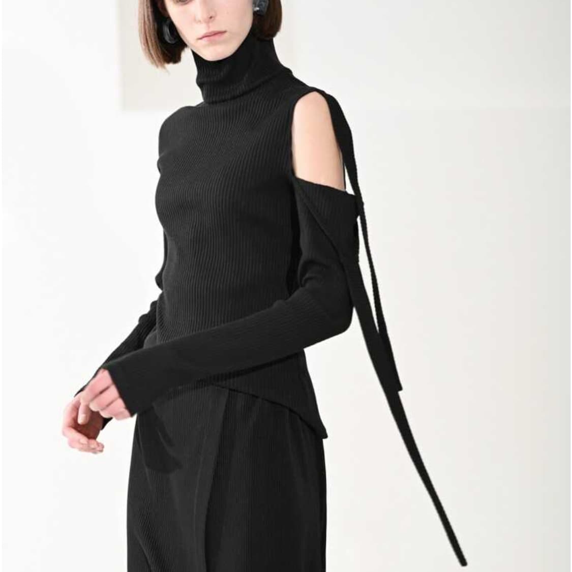 에콘(EKHON) 리본 디테일 터틀넥 골지탑 55-66 상품이미지2