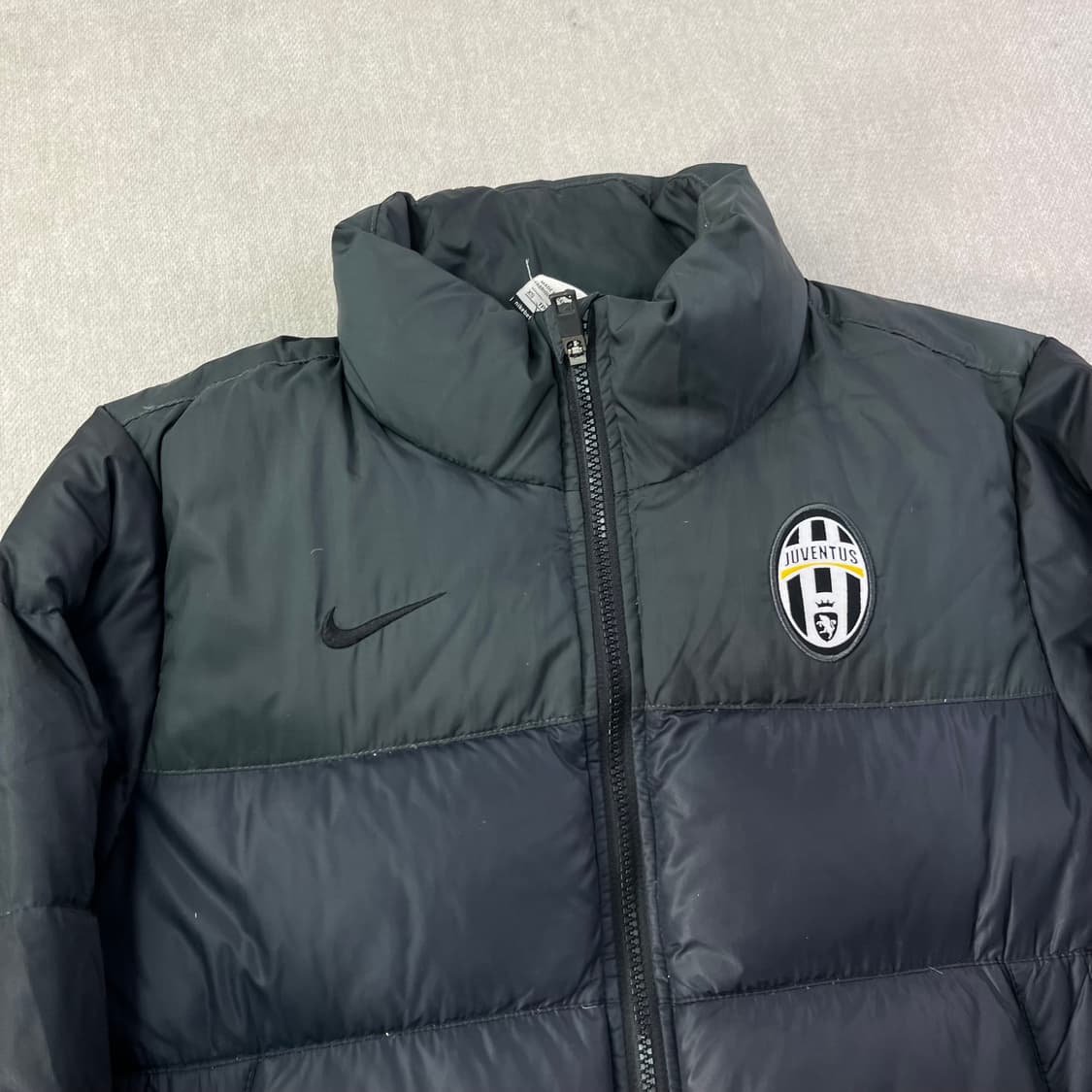 95 나이키x 유벤투스 구스다운 패딩 상품이미지2