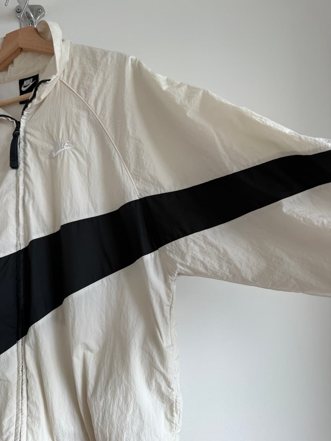 나이키(NIKE) 윈드브레이커 바람막이 상품이미지5