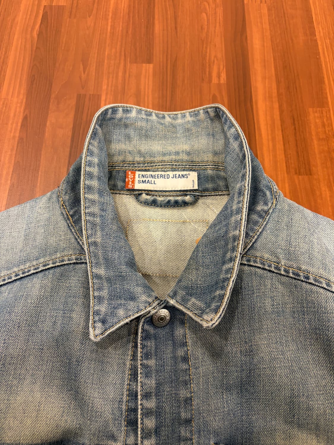 00s Levis 리바이스 엔지니어드 데님 트러커 자켓 상품이미지9