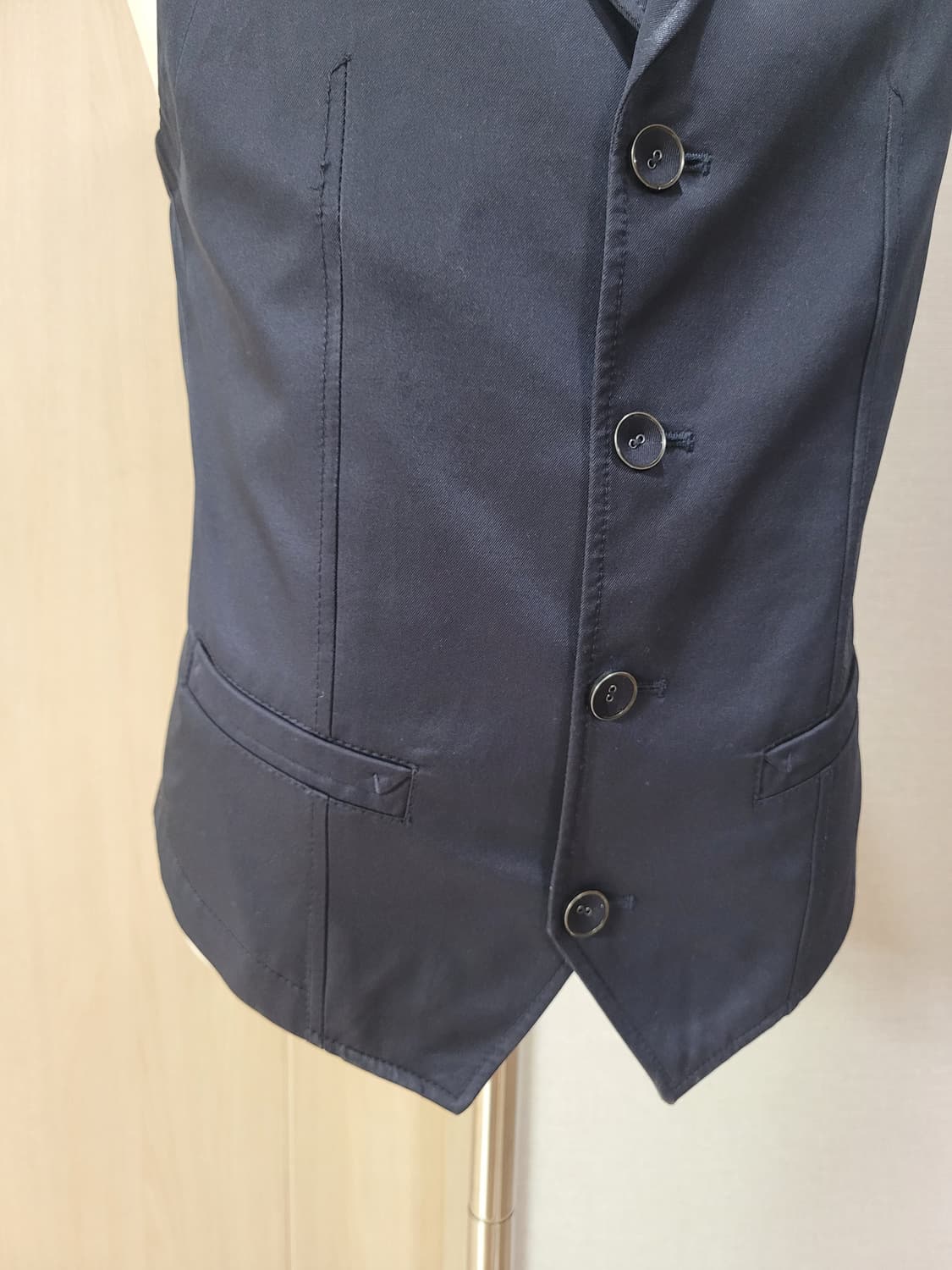 코모도스퀘어 COMODO 4버튼 카라 조끼 100 다크네이비 상품이미지4