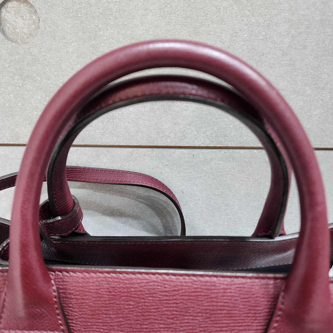 버버리 배너백 버건디 미듐 상품이미지4