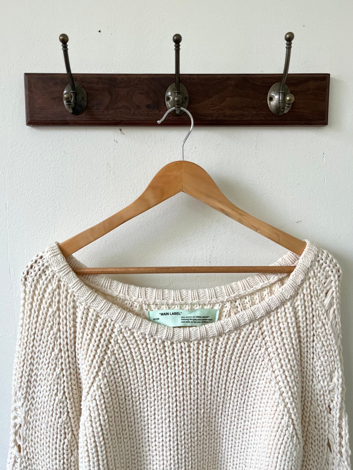 OFF White 크랙 크롭 스웨터 상품이미지2