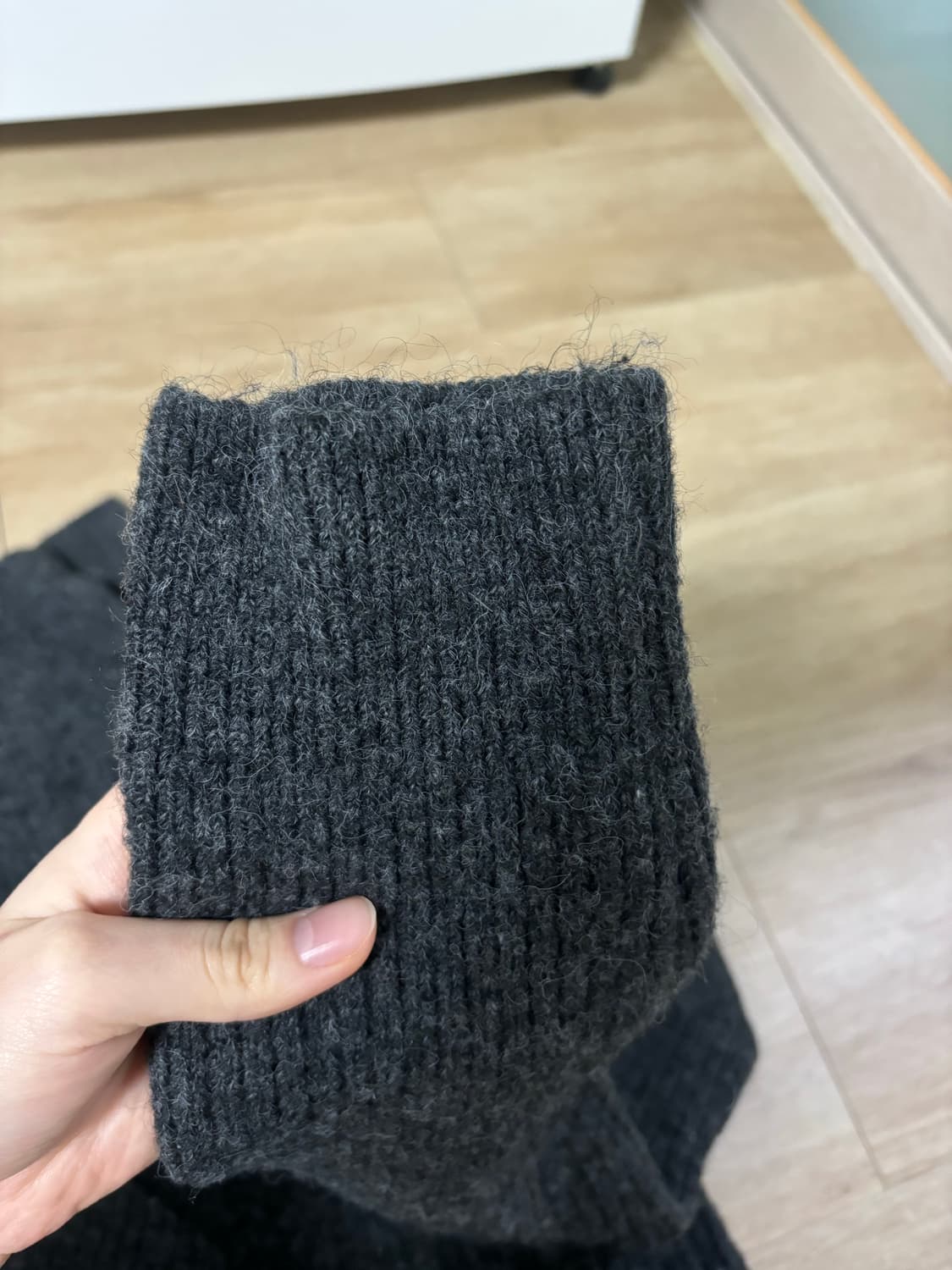 미세키서울 니트 차콜 상품이미지4