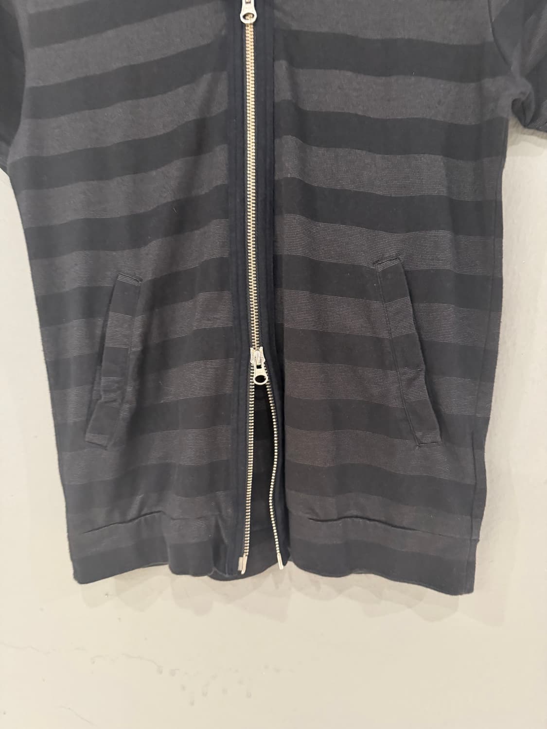 stripe pattern 2-way hood zip-up 상품이미지6