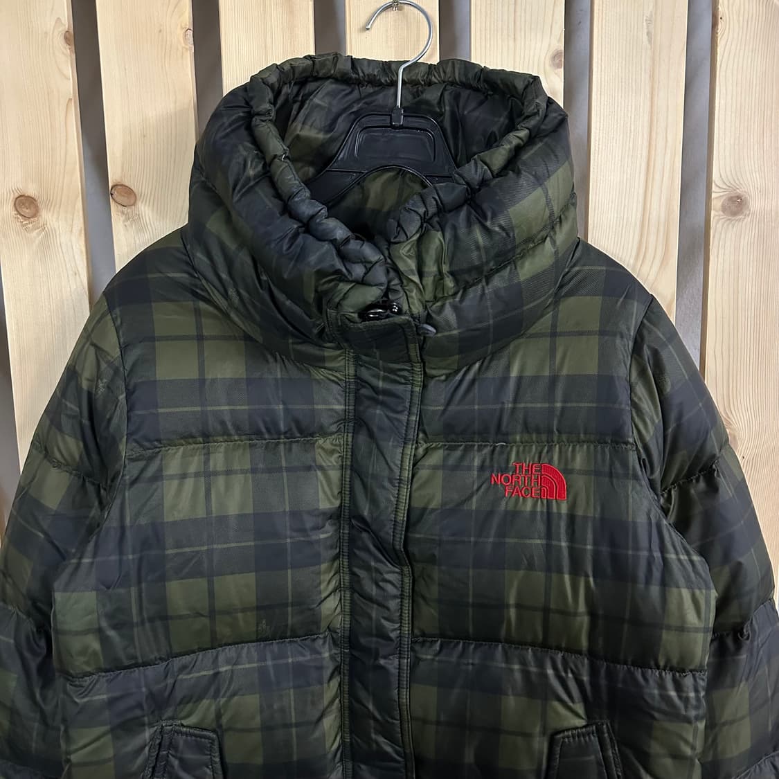 (S) 노스페이스 700 카키 체크 패딩 상품이미지4
