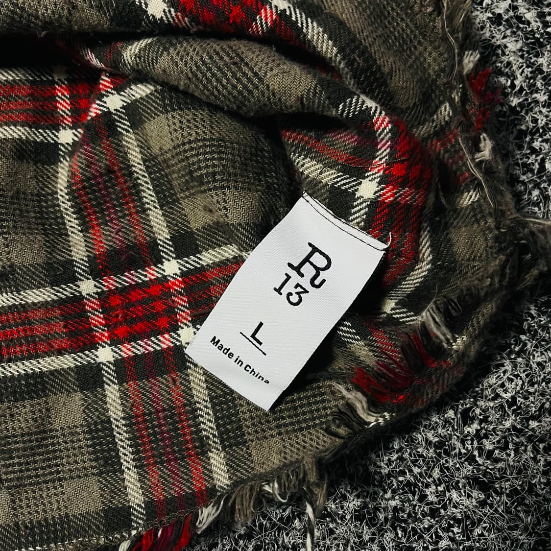 R13 컷아웃 레이어드 플란넬  상품이미지4