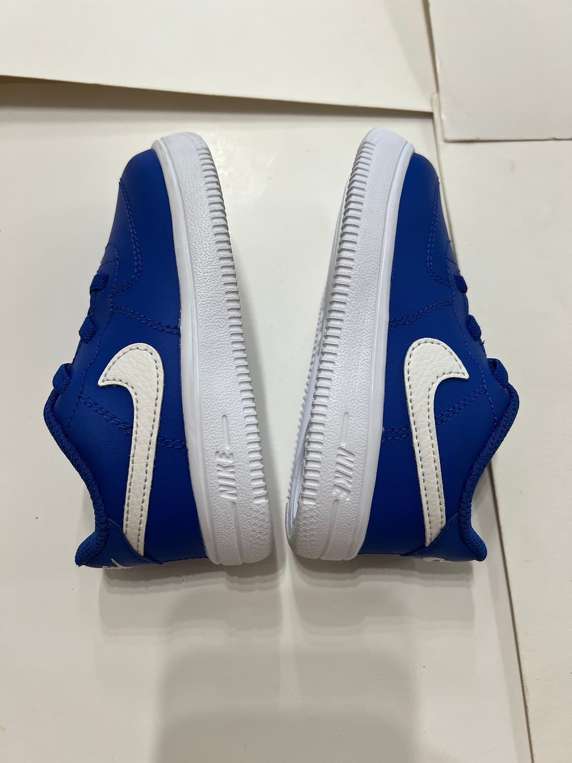 나이키 베이비 에어 포스 1 상품이미지2