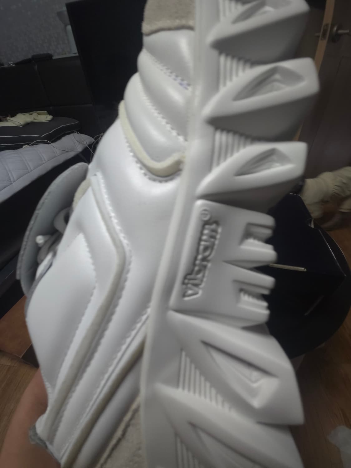 [새제품]] 판토폴라 도로 비브람 솔 볼 텅 스니커즈 (풀박스) /270 상품이미지5