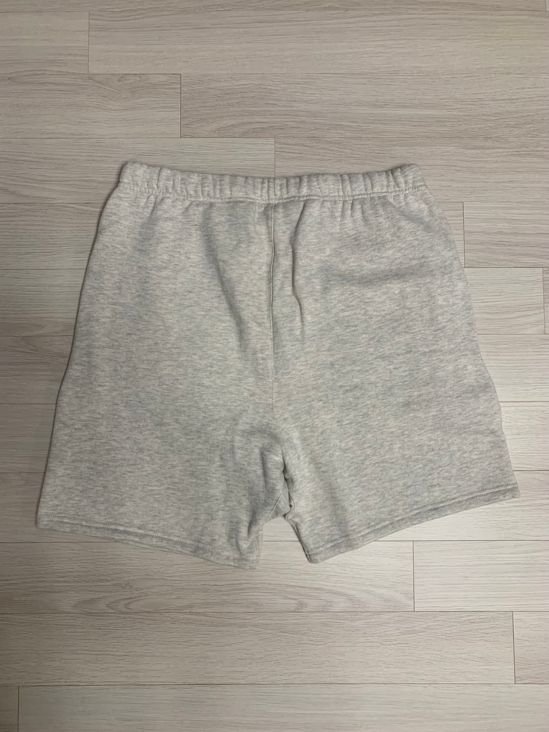 정품 에센셜 피어 오브 갓 반바지 상품이미지6
