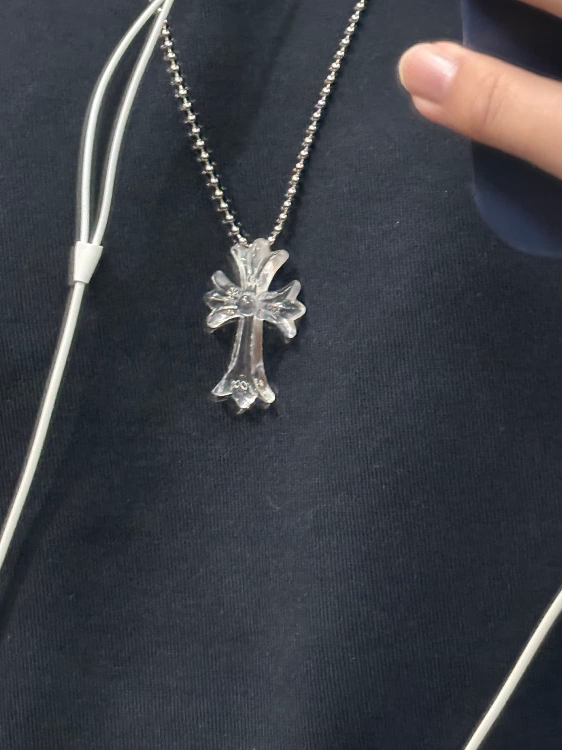 크롬하츠 크로스 클리어 목걸이 상품이미지1