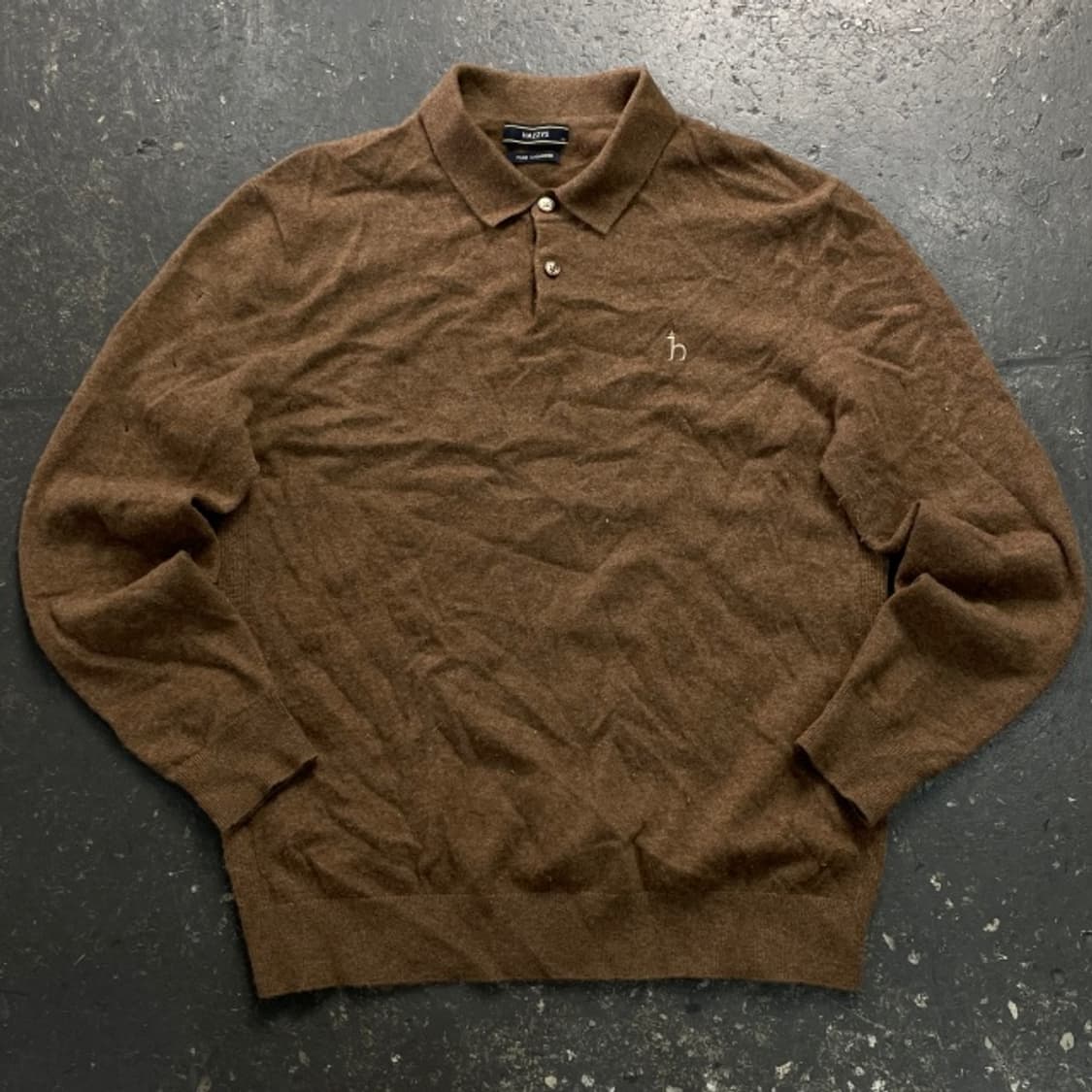 100 헤지스 캐시미어 카라 니트 상품이미지1