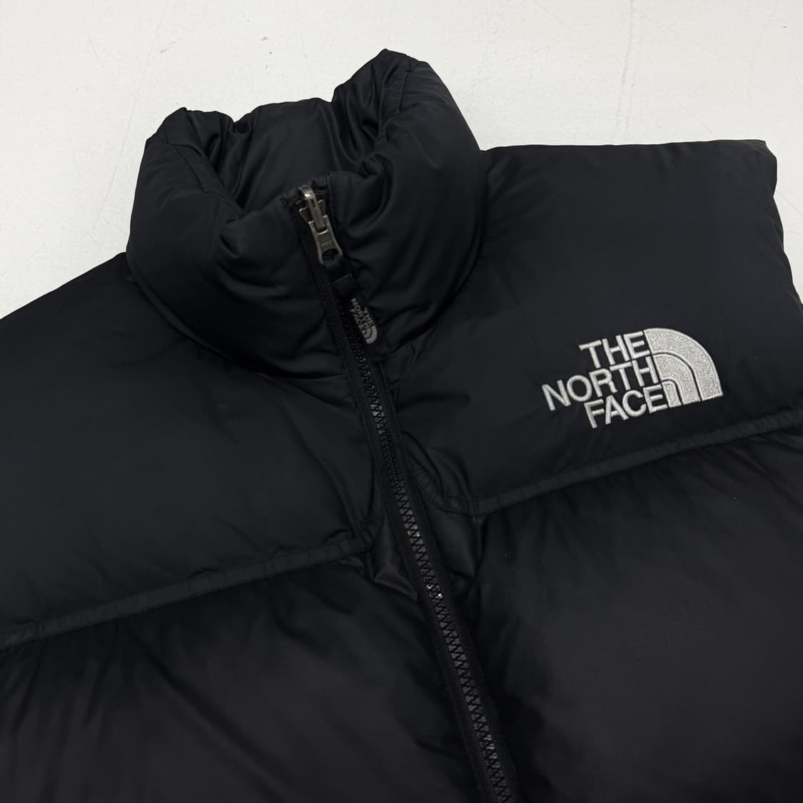 노스페이스 700 눕시 조끼패딩 블랙 상품이미지3